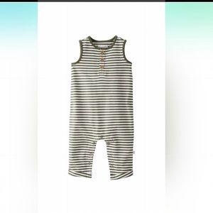 Carter’s little planet jumpsuit size 18 months